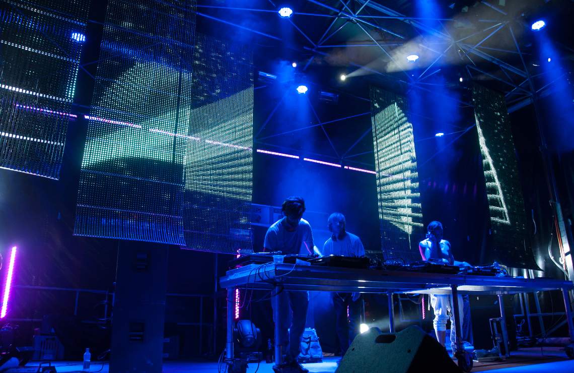 /event/LiN_12_1-1140_hu222b9ccddeb787457ebd137f6093b202_1343067_1140x740_fill_q65_box_center.jpg